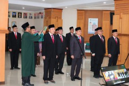 Menteri ATR/BPN Lantik Pejabat Struktural: Layani Masyarakat dengan Hati, Bukan Transaksi