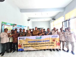 Kembangkan Ekonomi Nelayan Pesisir, Terminal Teluk Lamong dan Pelindo Luncurkan Apartemen Kepiting Soka