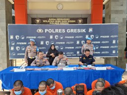 Satresnarkoba Polres Gresik Ungkap 16 Kasus Narkoba, 20 Tersangka Diamankan