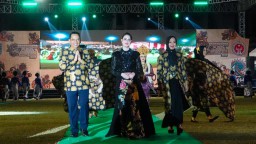 Dukung Kreativitas Anak Muda, Arumi Bachsin Sambut Kembalinya Batik Kanekrembang di Probolinggo