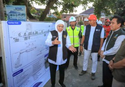 Kejar Target Proyek Tol, Gubernur Khofifah Pastikan Pelebaran Jalan Buduan-Bondowoso Rampung Tepat Waktu
