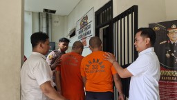 Dua Terduga Pengedar Narkoba di Gresik Ditangkap, Polisi Amankan 84 Gram Sabu