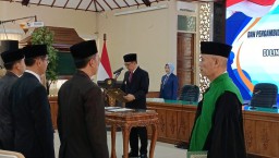 Bupati Bojonegoro Lantik Empat Kepala Dinas Baru, 63 Pejabat Dimutasi