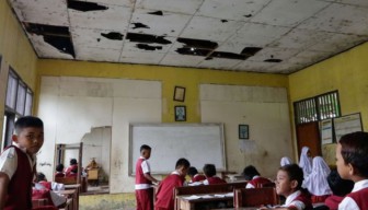 Anggaran Turun Tajam, Pemkab Sumenep Alokasikan Rp7,7 Miliar untuk Perbaikan 17 SD Rusak