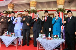 Peringati Hari Kesaktian Pancasila, Gubernur Khofifah: Momentum Perekat Persatuan dan Kewajiban Lintas Generasi