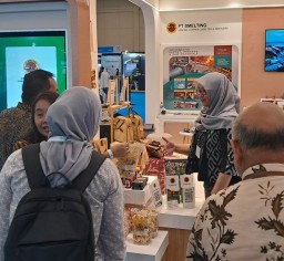 PT Smelting Dorong UMKM Gresik Tembus Pasar Ekspor