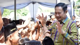 Dukung Generasi Emas 2045, Bupati YES Ajak Ratusan Siswa Lamongan Biasakan Pola Makan B2SA