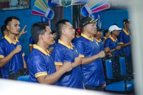 Lantik Pengurus PBSI, Bupati Sampang Minta Pertahankan Atlet Lokal