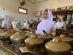 Dari Gamelan hingga Ayam Petelur: Jejak Nyata PEPC Membangun Kemandirian dan Kearifan Lokal
