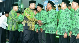 Pelantikan PCNU Lamongan, Bupati Yes Ajak Pengurus Baru Jihad Memperkuat Umat