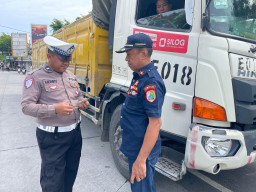 Puluhan Kendaraan Terjaring Razia Operasi Lalin Terpadu di Sampang, Belasan Mati Pajak