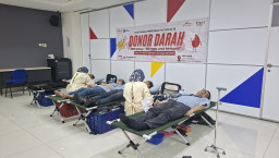 Aksi Donor Darah Warnai Perayaan HUT ke-38 MPM Honda Jatim