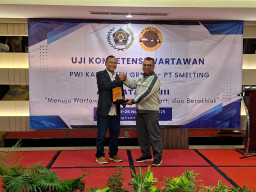 Smelting Dukung Uji Kompetensi Wartawan 2025 yang Digelar PWI Gresik