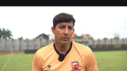 Madura United Copot Alfredo Vera dari Kursi Pelatih