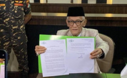 Gus Yahya Resmi Dicopot, Kepemimpinan PBNU Beralih ke Rais Aam