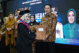 Cetak 2.311 Lulusan, Sekolah Orang Tua Hebat Jadi Kunci Penurunan Stunting di Lamongan