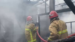 Kebakaran Rumah di Kebomas Gresik Diduga Akibat Korsleting Listrik