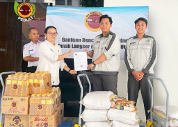 PT Smelting Salurkan Bantuan Sembako untuk Korban Banjir di Sumatra Barat, Sumatra Utara, dan Aceh