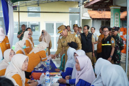 Percepat Penanganan Banjir, Pemkab Lamongan Tambah Durasi Pompa dan Siagakan Perahu Karet
