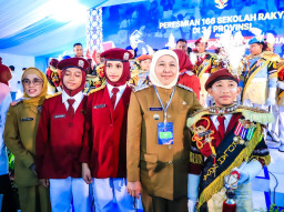 Jatim Pimpin Nasional, Gubernur Khofifah Hadiri Peresmian 166 Sekolah Rakyat oleh Presiden Prabowo