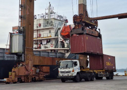 Arus Peti Kemas TPK Bagendang Tumbuh Positif di 2025, Jam Operasional Jadi Kunci Efisiensi