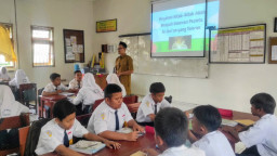 Perubahan Signifikan Pendidikan di Gresik, Guru Non ASN Akan Bekerja dengan Sistem Outsourcing