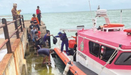Hari Ketiga Tumpahan CPO di Gili Iyang Sumenep, Ikan dan Biota Laut Mulai Ditemukan Mati