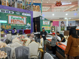 Sahabat Mebel Gelar Furniture Fest di Icon Mall Gresik