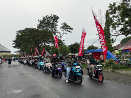 Komunitas Honda Ramaikan Launching New Honda Vario 125 di GOR Sidoarjo