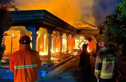 Dibakar Api Cemburu, Pria Tulungagung Bakar Rumah Sang Pacar