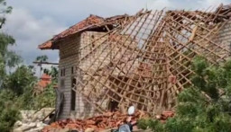 Puting Beliung Rusak 178 Bangunan di Karduluk Sumenep