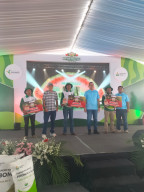 Lomba Pestani Semangka Tapal Kuda Dorong Produktivitas Naik 34 Persen di Tengah Cuaca Ekstrem