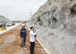 Wagub Emil Tinjau Tol Gending-Besuki: Dipastikan Fungsional H-10 Lebaran