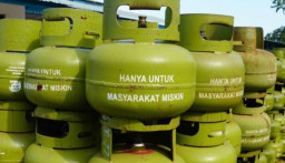 Cuaca Buruk Bikin Elpiji 3 Kg Langka di Arjasa Kangean Sumenep