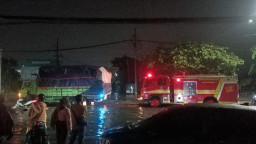 Ditinggal Liburan Imlek, Gudang Spare Part di Pabean Surabaya Dilalap Api