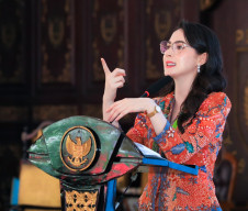 Arumi Bachsin Kukuhkan Pengurus Dekranasda Jombang Periode 2025-2030