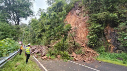 Bencana Longsor Terjdi di 11 Titik Ruas Jalan Ponorogo-Pacitan