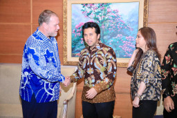 Perkuat Sinergi Jatim-Inggris, Wagub Emil Bahas Ekspansi KCL Singosari hingga Proyek LRT Surabaya