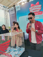 Pengundian Program UKH di Banyuwangi Berlangsung Meriah, Dua Konsumen Bawa Pulang Honda PCX160