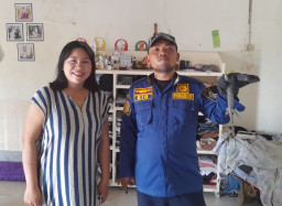 Lebaran Tetap Siaga, Damkar Gresik Tangani Evakuasi Ular, Monyet hingga Biawak