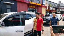 Pria Lumajang Bawa Kabur Fortuner di Showroom Jember