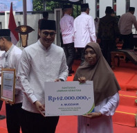 BPJS Ketenagakerjaan Tuban Serahkan Santunan Kematian Rp42 Juta kepada Ahli Waris Pekerja Rentan Baznas