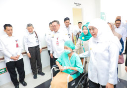 Resmikan Grand Paviliun RSSA Malang, Gubernur Khofifah: Tak Perlu ke Luar Negeri, Kualitas Kita Sudah Berstandar Global