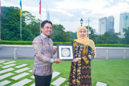 Perkuat Bank Jatim, Gubernur Khofifah Gandeng Maybank Islamic Malaysia Bangun Ekosistem Halal Global