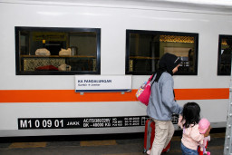 Dampak Laka di Bekasi Timur, KA Pandalungan dan Blambangan Ekspres Terlambat Berjam-jam