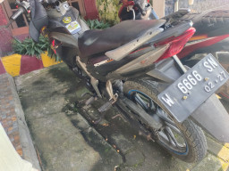 Percobaan Pencurian Motor Milik Petani di Balongpanggang Gresik Digagalkan Warga, Pelaku Diserahkan ke Polisi