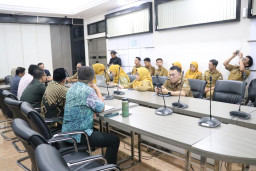 Komisi I DPRD Gresik Gelar Hearing Dugaan Penipuan Berkedok Rekrutmen CPNS dan PPPK Palsu, Minta Diusut Tuntas