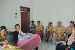 Antusias Warga Tinggi, Pendaftaran BPD Desa Jelbuk Belum Dibuka Sudah Banyak Peminat