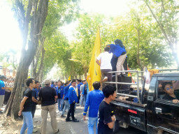 PMII Sampang Demo DPRD dan Pemkab, Soroti Tambang Galian C yang Diduga Rusak Lingkungan