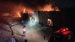 Gudang Biji Plastik di Kedamean Gresik Terbakar Saat Tidak Ada Aktivitas